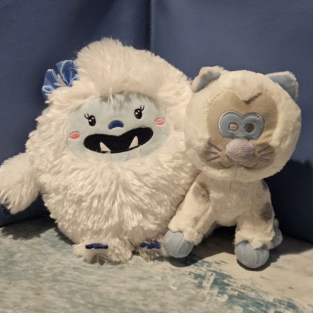 Disney Parks Expedition Everest Yeti Snow Leopard Plush Lot Animal Kingdom
